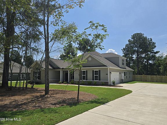 2nd image of 1755 Bellingham Drive