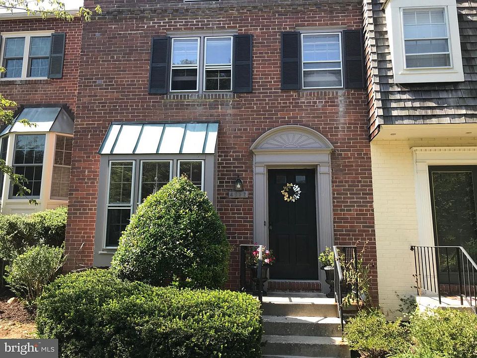 1st image of 4952 Bradley Blvd #253