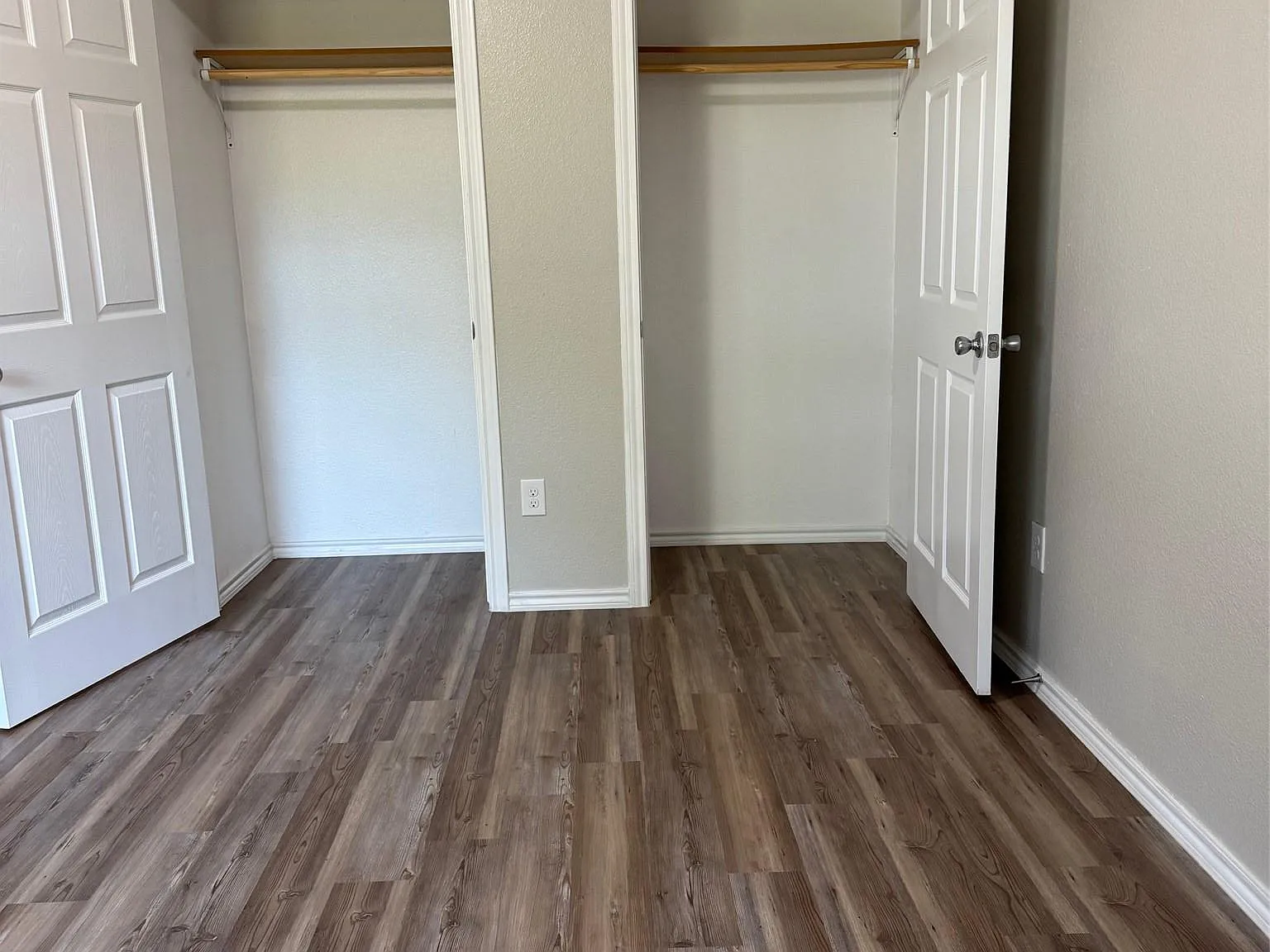 2 bed, 2.0 bath, 1000 sqft, $1,595 — Photo 4