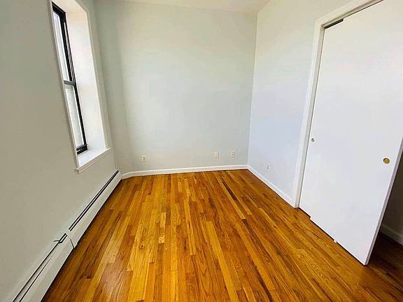 4th image of 36-11 Steinway St #4E