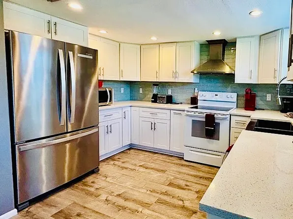 7008 Constitution Blvd #77, Fort Myers, FL 33967