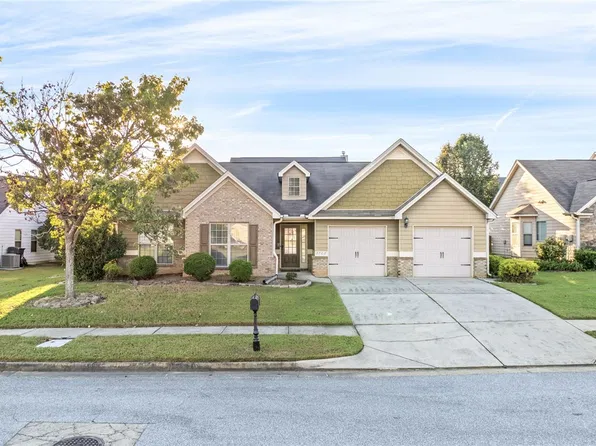 2708 Wyndham Gate Blvd, Opelika, AL 36801
