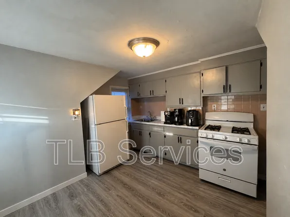 510 S State St #3, Clarks Summit, PA 18411