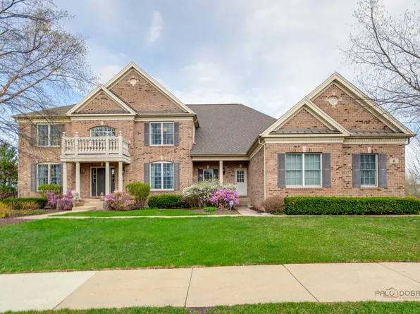 6 Turnbury Ct, Hawthorn Woods, IL 60047