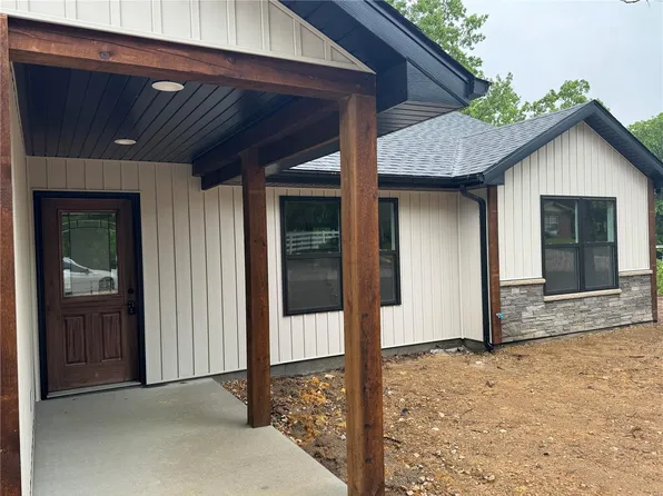 215 Nina St, Dixon, MO 65459