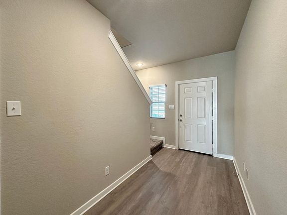 4th image of 7827 Blue Gulf Dr