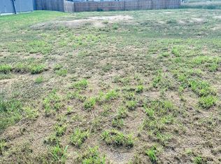 823 Beanka Dr, La Feria, TX 78559