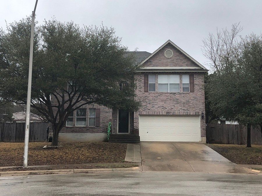 1st image of 2021 Carriage Club Dr
