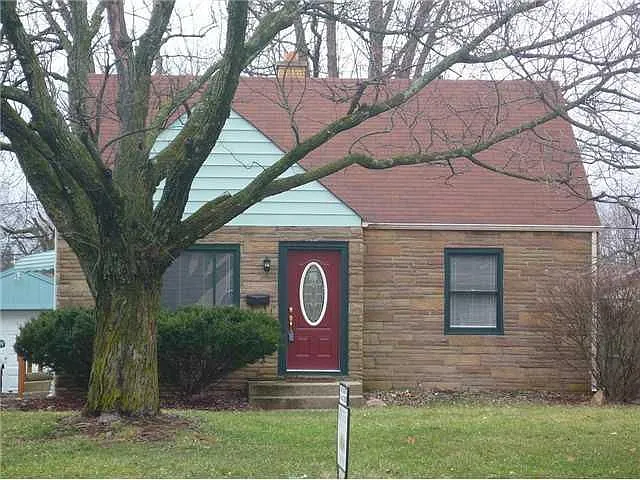 3275 Oaklawn St photo 1
