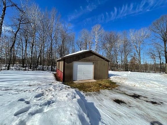 4th image of N8110 Stone Lake Road