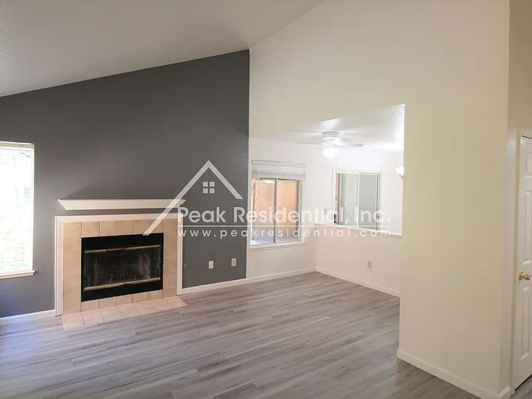 2641 Decker Way — Photo 3