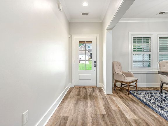 5th image of 1179 Still Hunt Ln