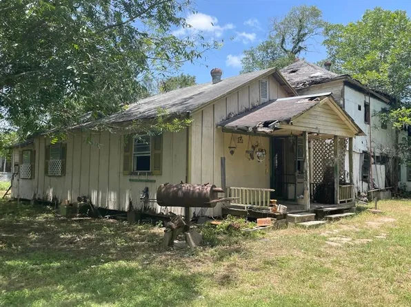 7915 Wallis Street, Fulshear, TX 77441