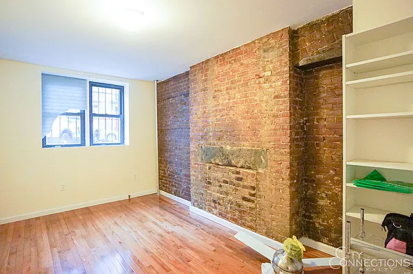 Rented by City Connections Realty | media 39