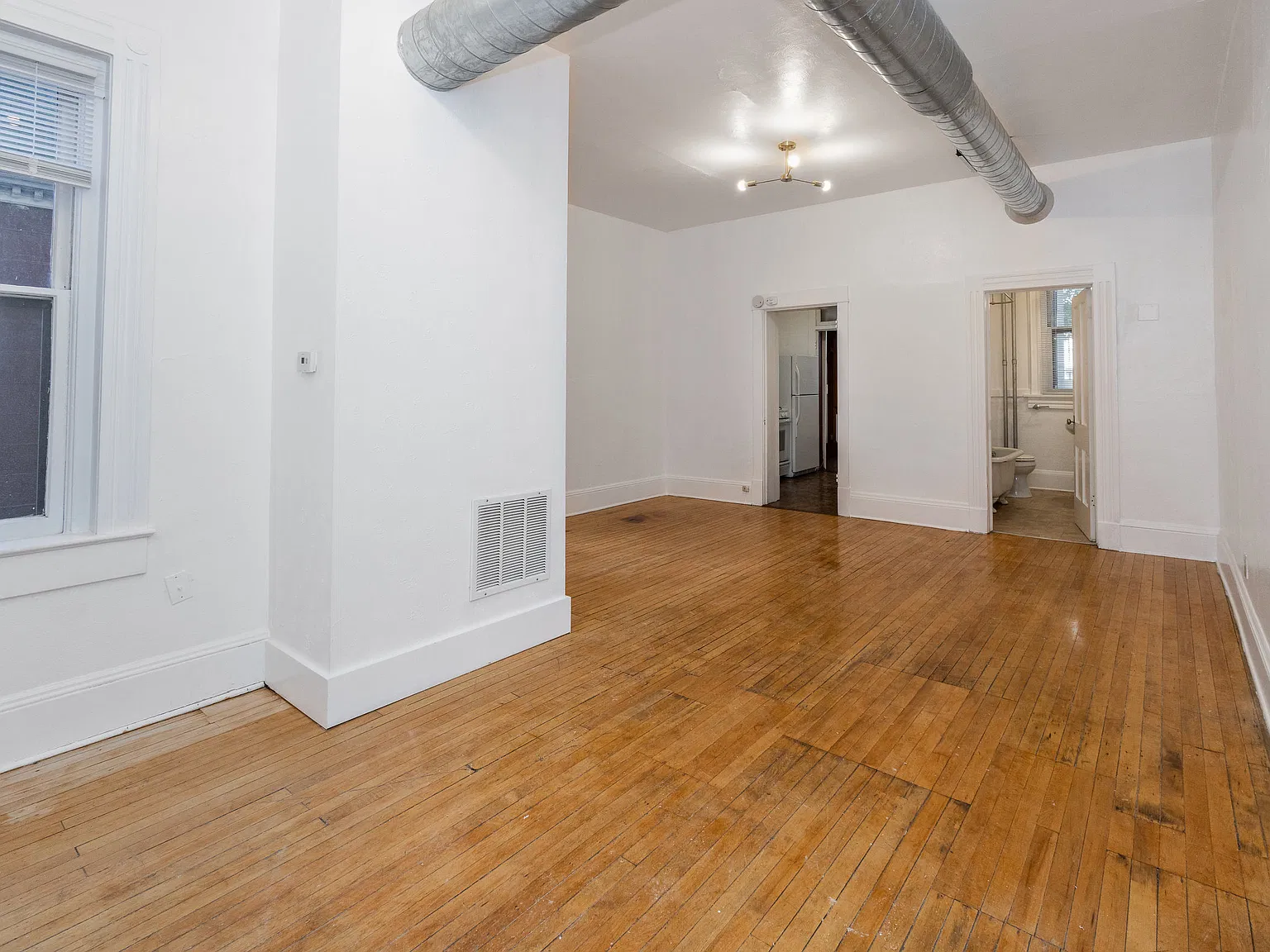 1 bed, 525 sqft, $1,345 — Photo 3