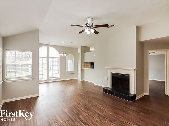 3rd image of 7134 River Garden Dr