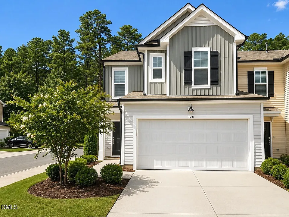 328 Villanova Dr