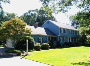 14 Shepherd St, Foxboro, MA 02035