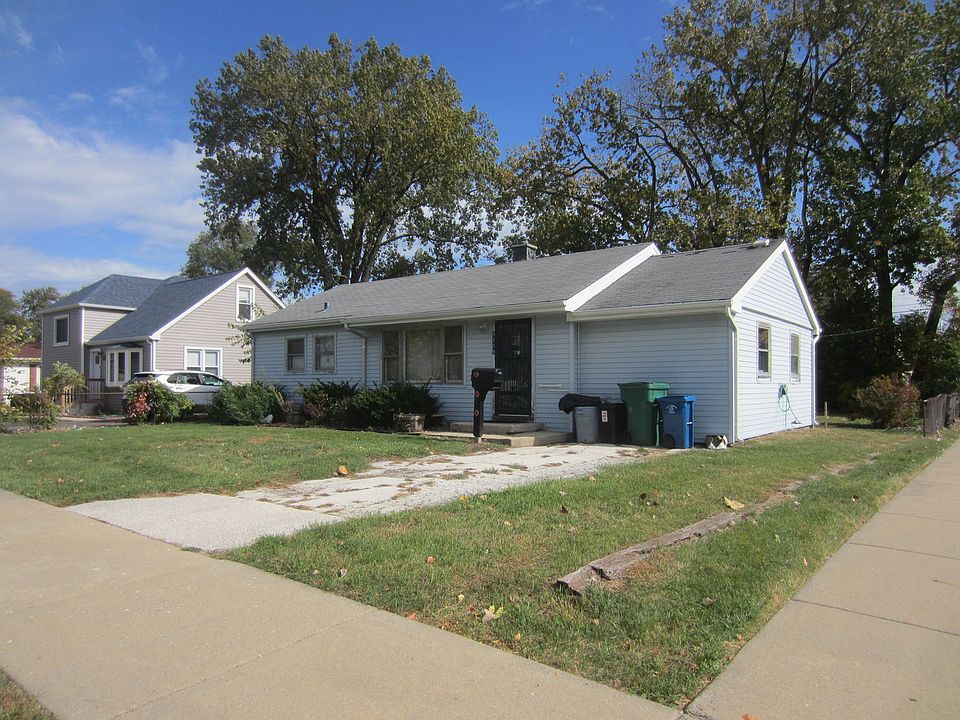 2nd image of 8159 S Sayre Ave