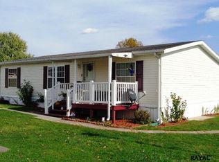 43 Elizabeth Ln, New Oxford, PA 17350