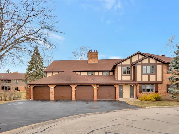 13260 S Country Club Ct APT 2A, Palos Heights, IL 60463