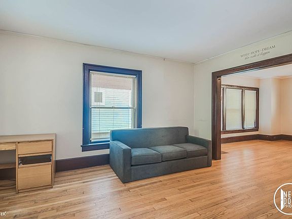 2nd image of 818 Dewey Ave