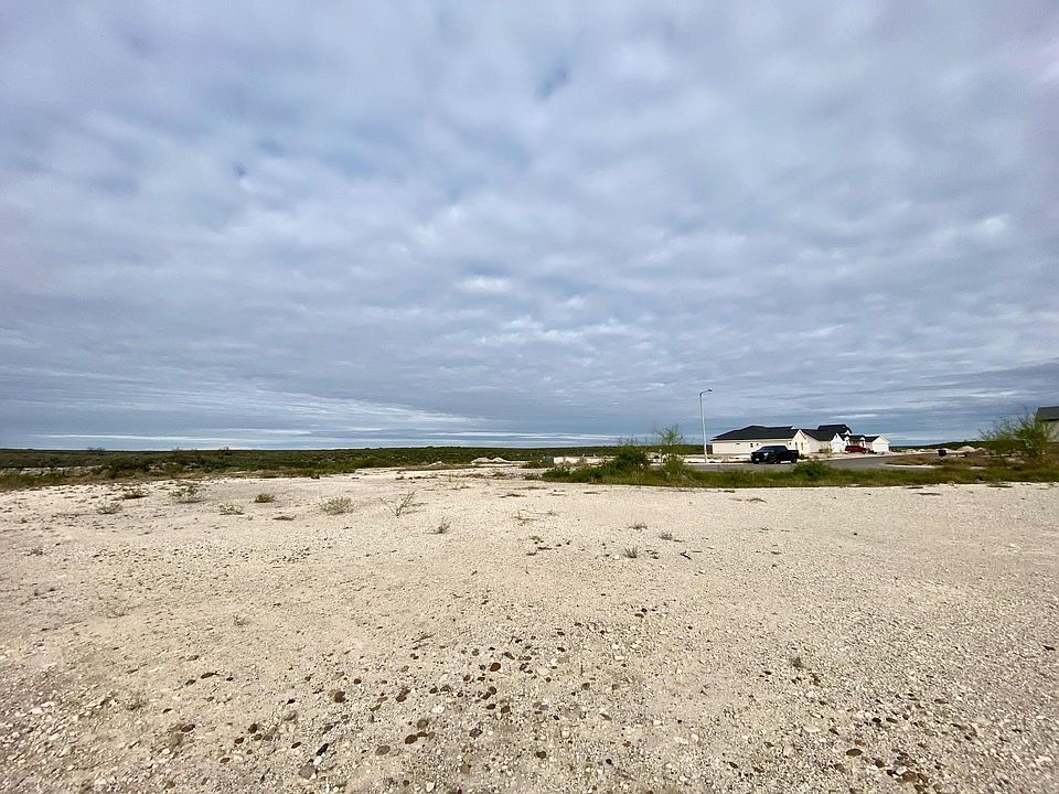 1st image of 1012 Buffalo Gap Gap #12