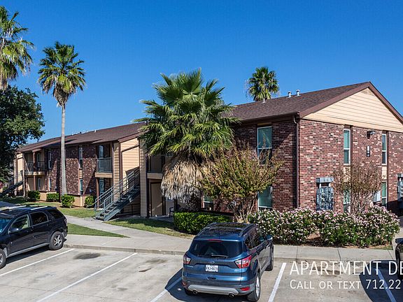 4th image of 49 Back Bay Cir #4055