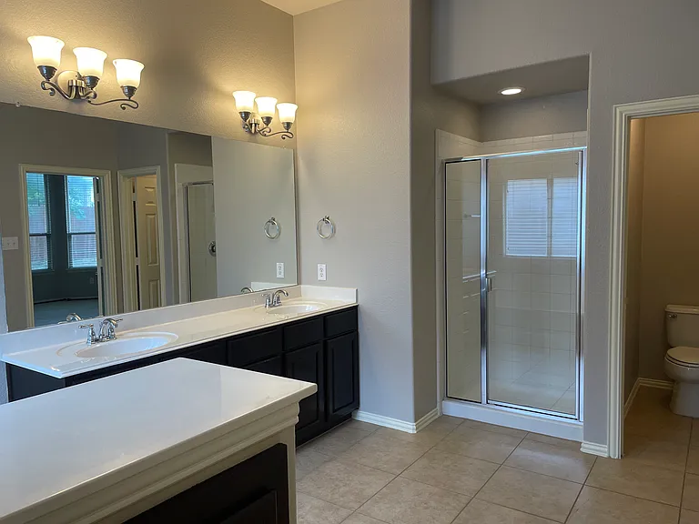 660 Payton Way — Photo 30