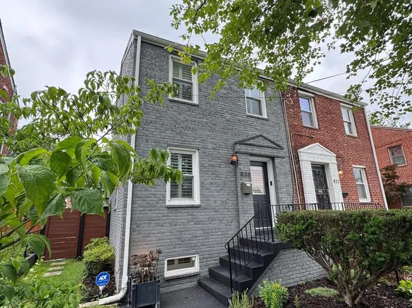 830 Delafield St NE, Washington, DC 20017