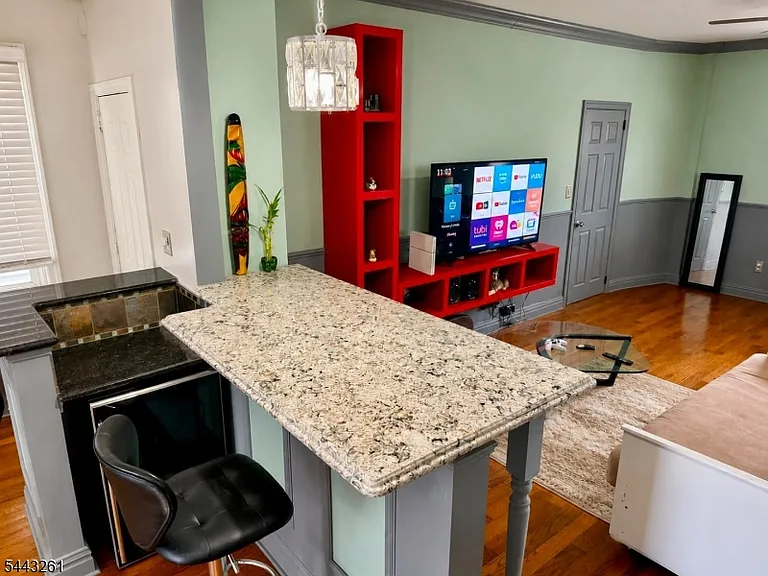 116 Brighton Ave — Photo 9