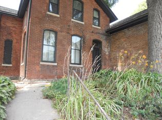 730 N Gaines St, Davenport, IA