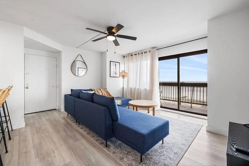 Atlantic Apartments — Photo 3