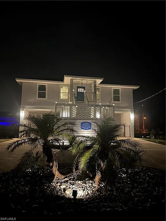 3 bed, 2.0 bath, 1352 sqft, $6,750 — Photo 3