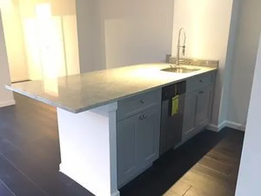 Rented by Lang Realty LLC | media 25