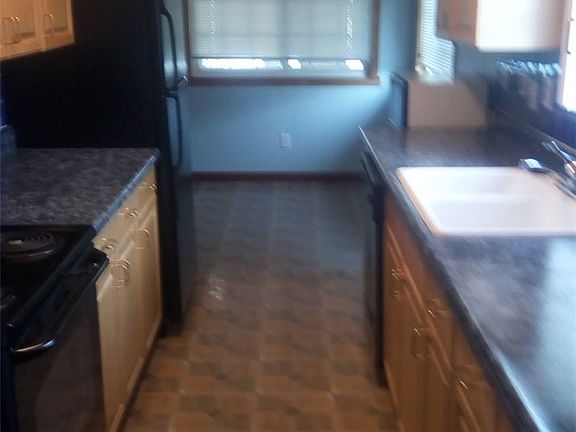 2nd image of 4021 Yakima Ave