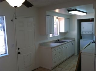 3495 Columbia Ave, Riverside, CA 92501