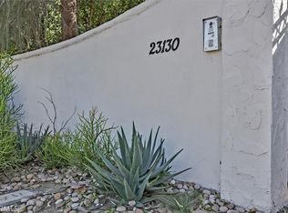 23130 Oxnard St, Woodland Hills, CA