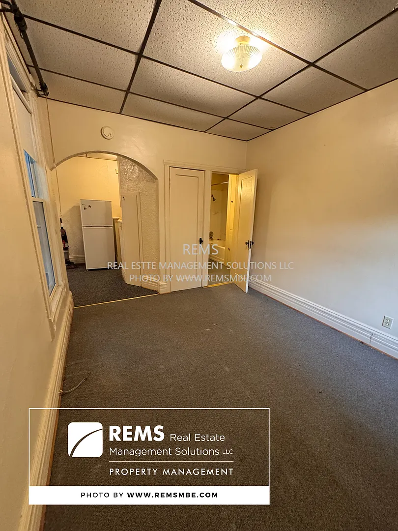 125 7th Avenue — Photo 3