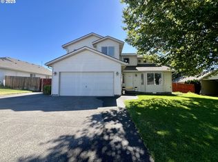 112 NE 11th St, Hermiston, OR 97838