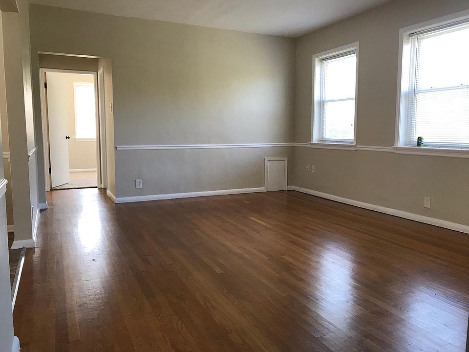 1st image of 7032 Vernon Ave