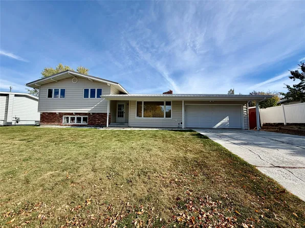 1104 Durango Dr, Great Falls, MT 59404