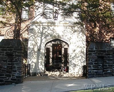 1st image of 61 W Grand St APT 1F