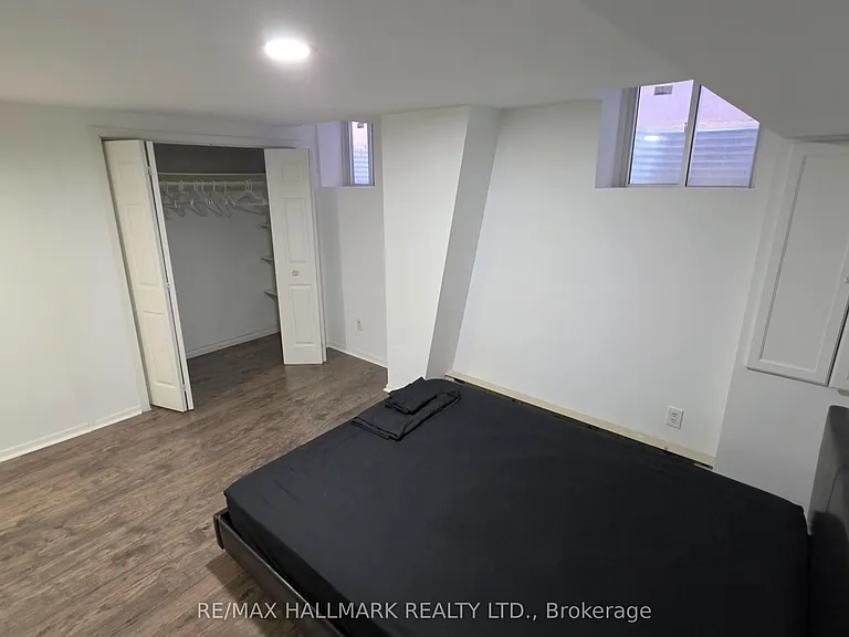 40 Brookmill Dr #LOWER LEVEL — Photo 21