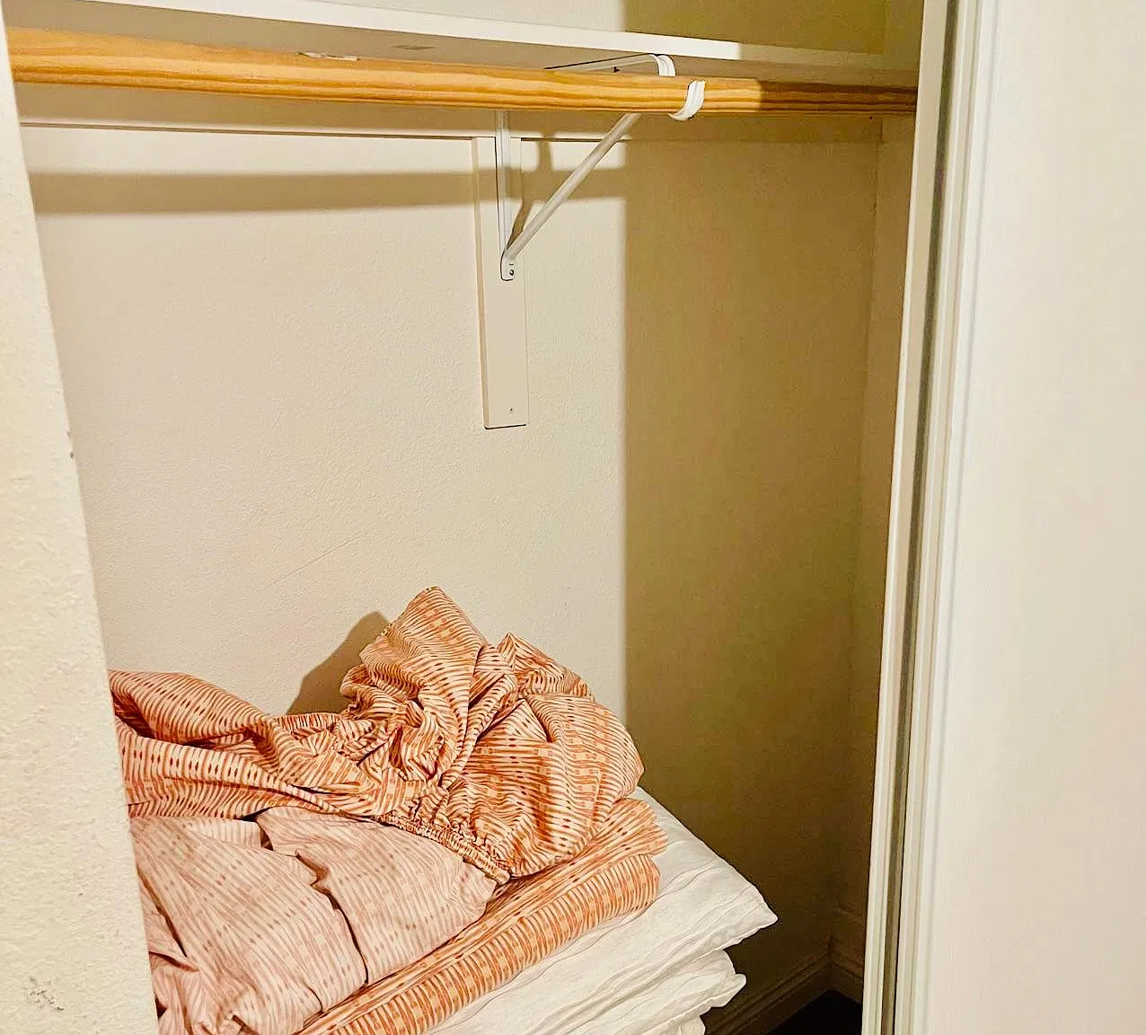 1 bed, 250 sqft, $800 — Photo 4