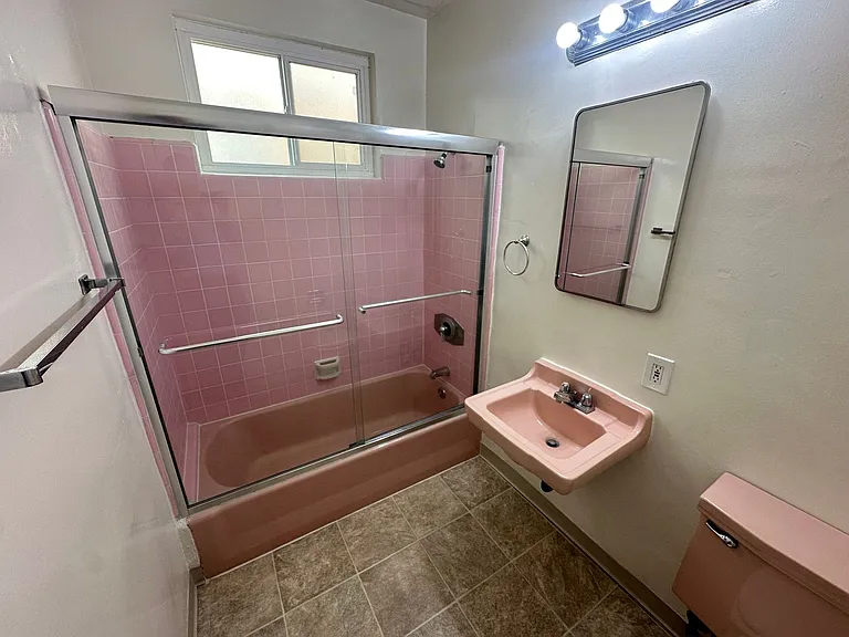 150 Saint Joseph Ave — Photo 11