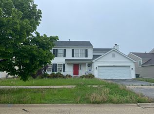2415 Miriam Ave, Zion, IL 60099