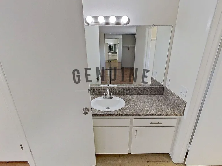 8142 La Paz Dr — Photo 9