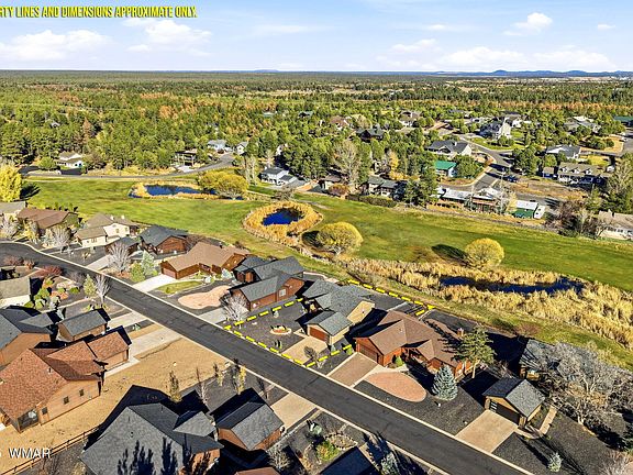 3rd image of 1201 N Bison Golf Ct