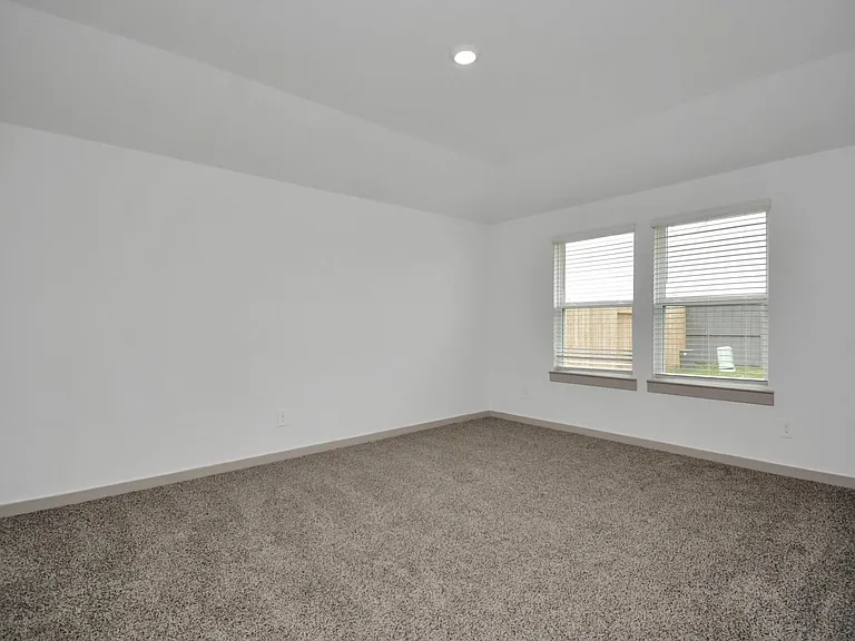 7731 Suffolk Valley Ln — Photo 32